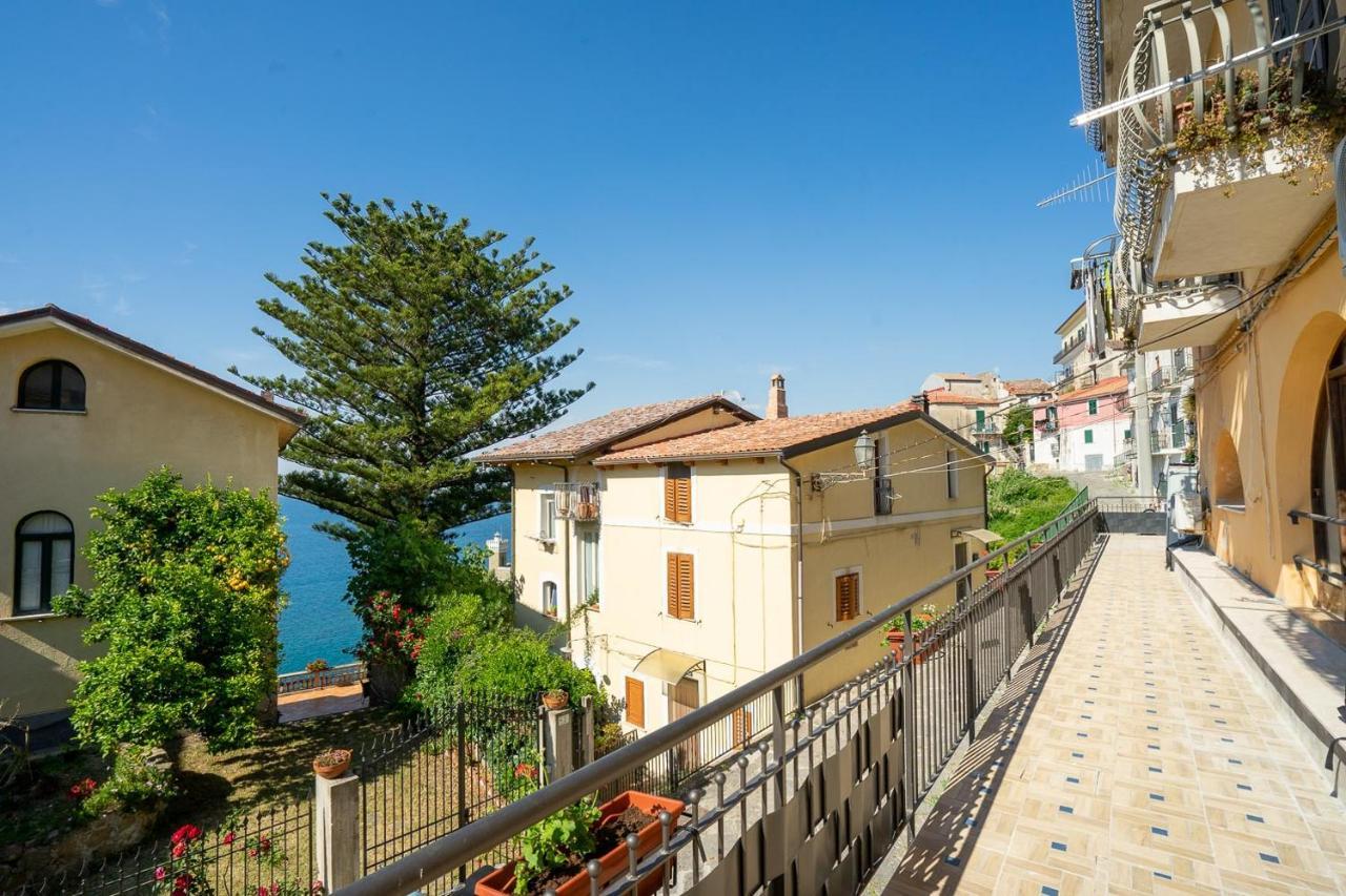אגרופולי Borgo Dei Saraceni - Suites & Apartments מראה חיצוני תמונה